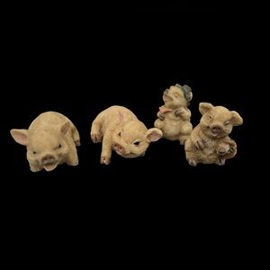Ceramic Vintage PIG Family Figurines Set of 4